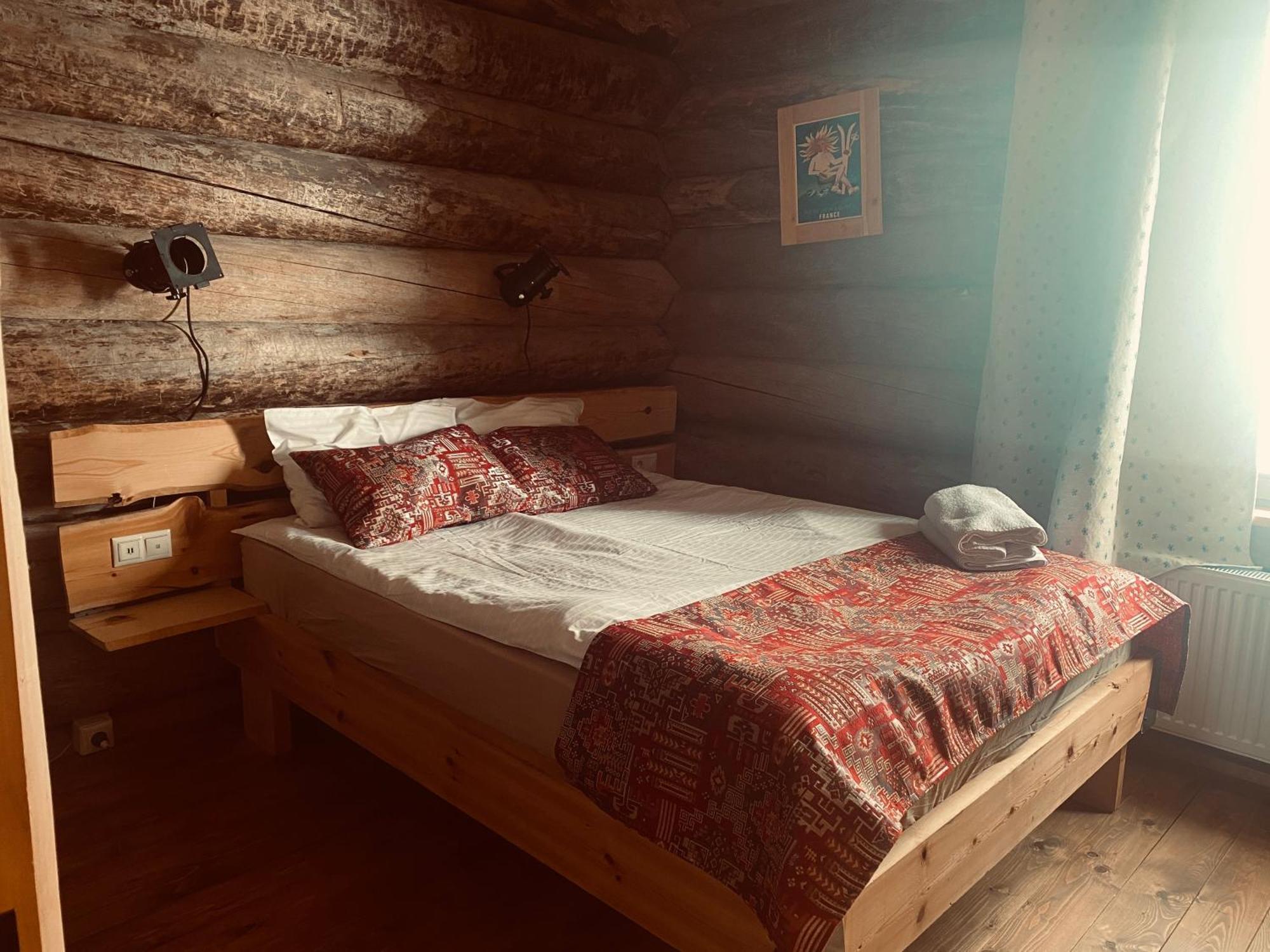Mountain Cricket Chalets And Apartments Gudauri Bagian luar foto