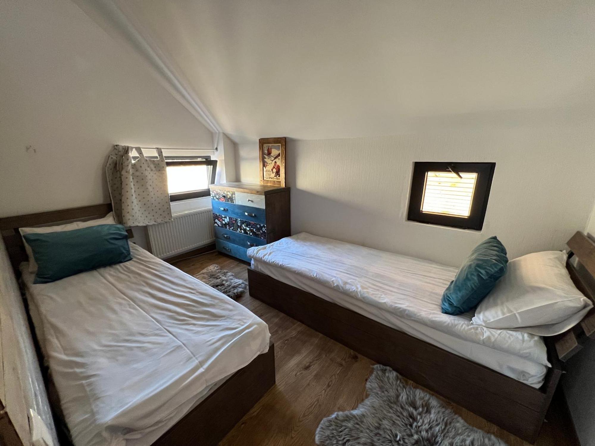 Mountain Cricket Chalets And Apartments Gudauri Ruang foto