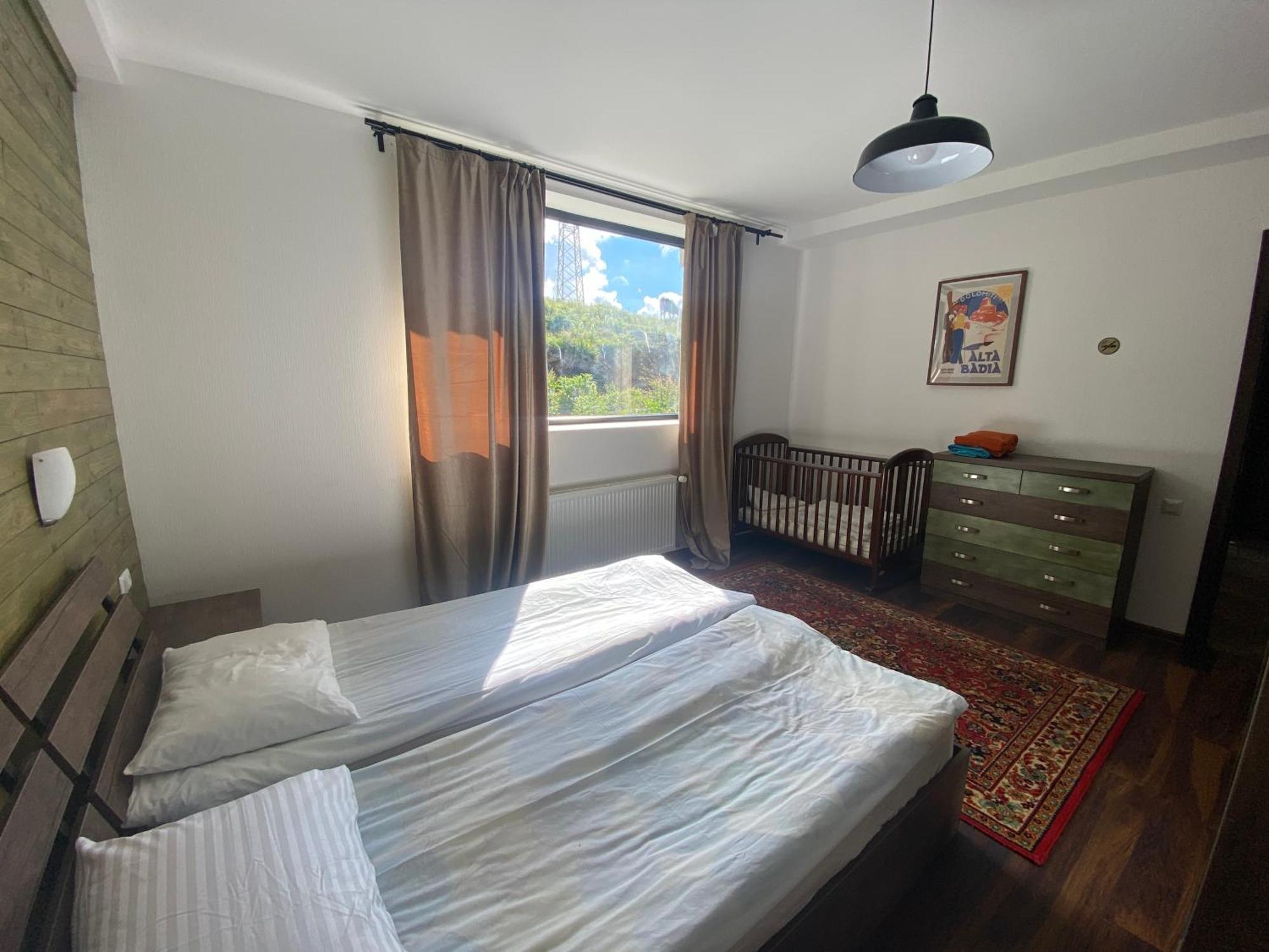 Mountain Cricket Chalets And Apartments Gudauri Ruang foto