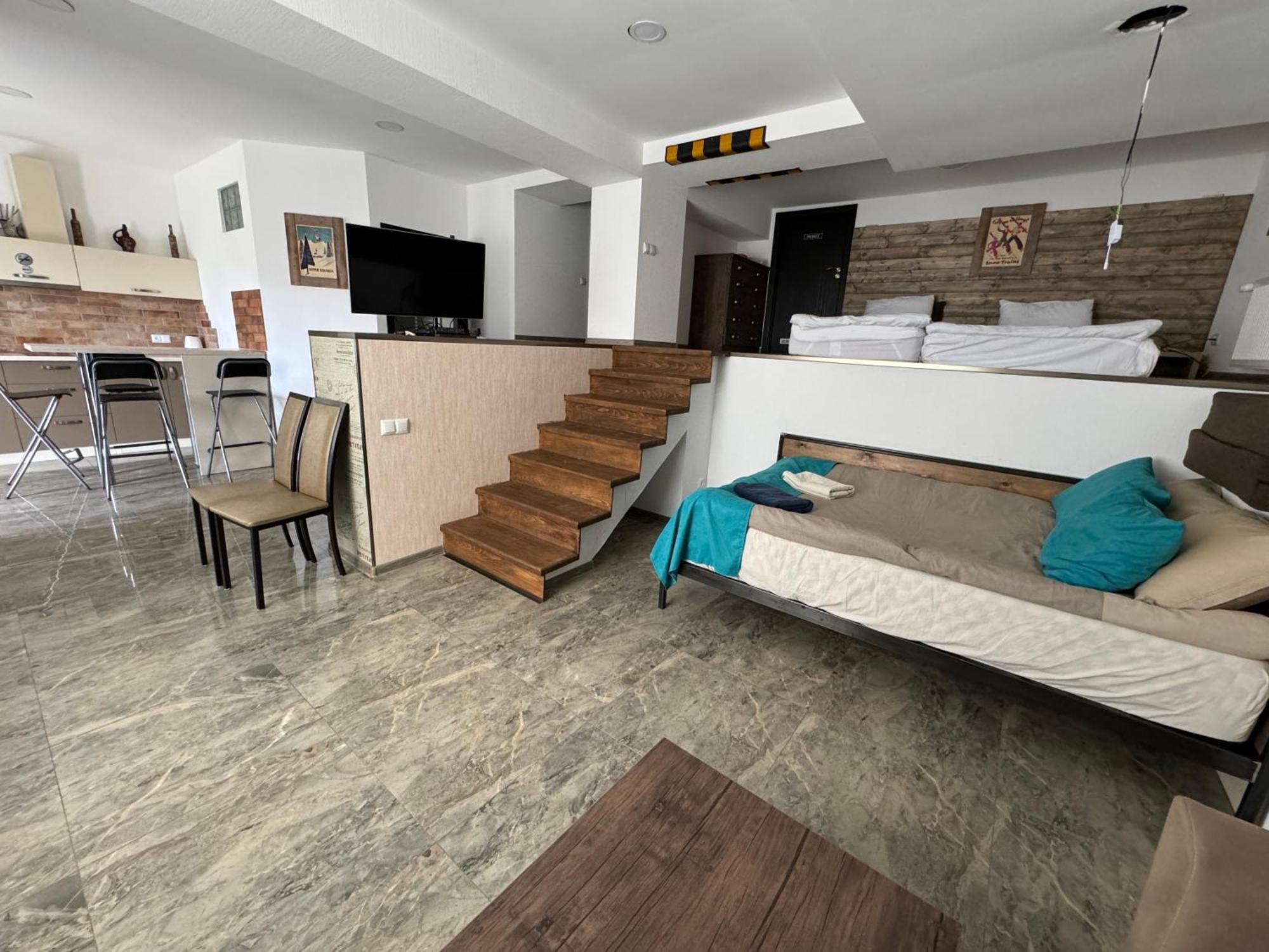 Mountain Cricket Chalets And Apartments Gudauri Ruang foto